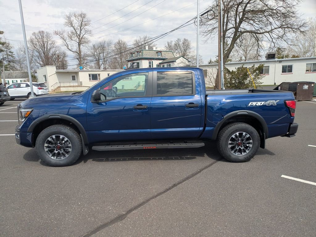 Used 2024 Nissan Titan PRO-4X w/ Pro-4x Utility Package image 8