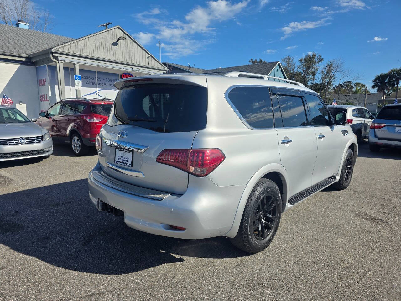Used 2012 INFINITI QX56 2WD w/ Theater Pkg image 4