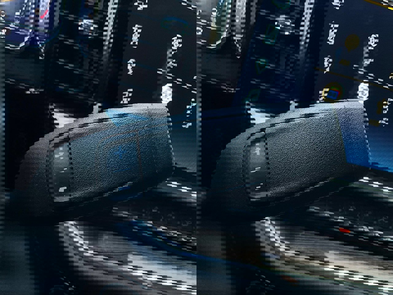 Used 2025 Chevrolet Silverado 1500 LT image 36