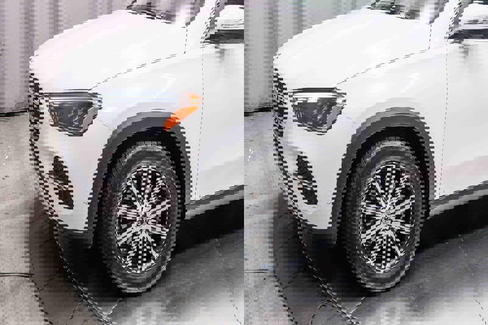 Used 2025 Mercedes-Benz GLE 450e 4MATIC image 11