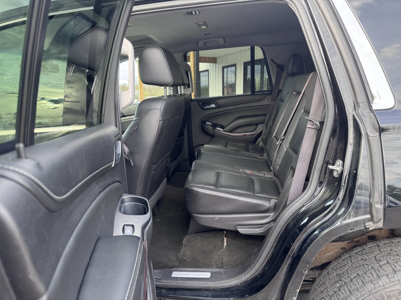 Used 2017 GMC Yukon SLT AWD/4WD image 14