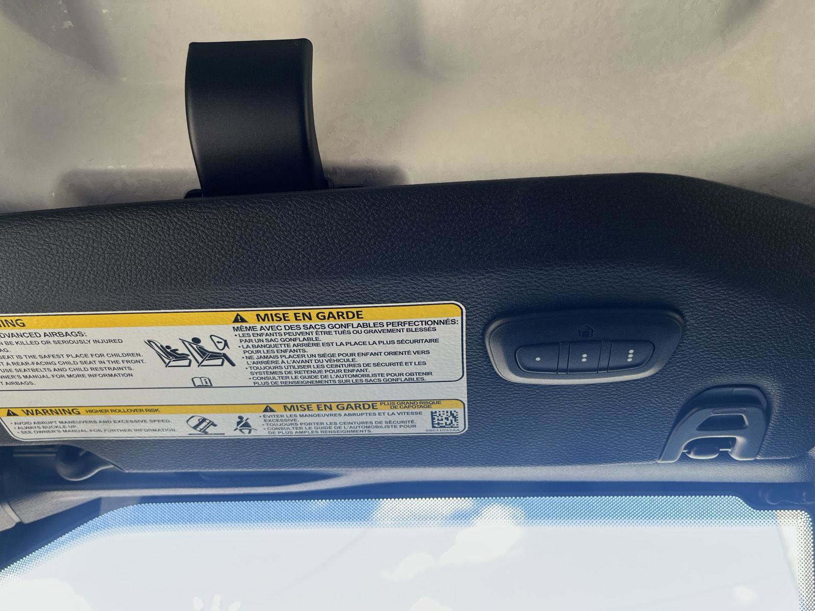 New 2025 Jeep Wrangler Sport S image 31