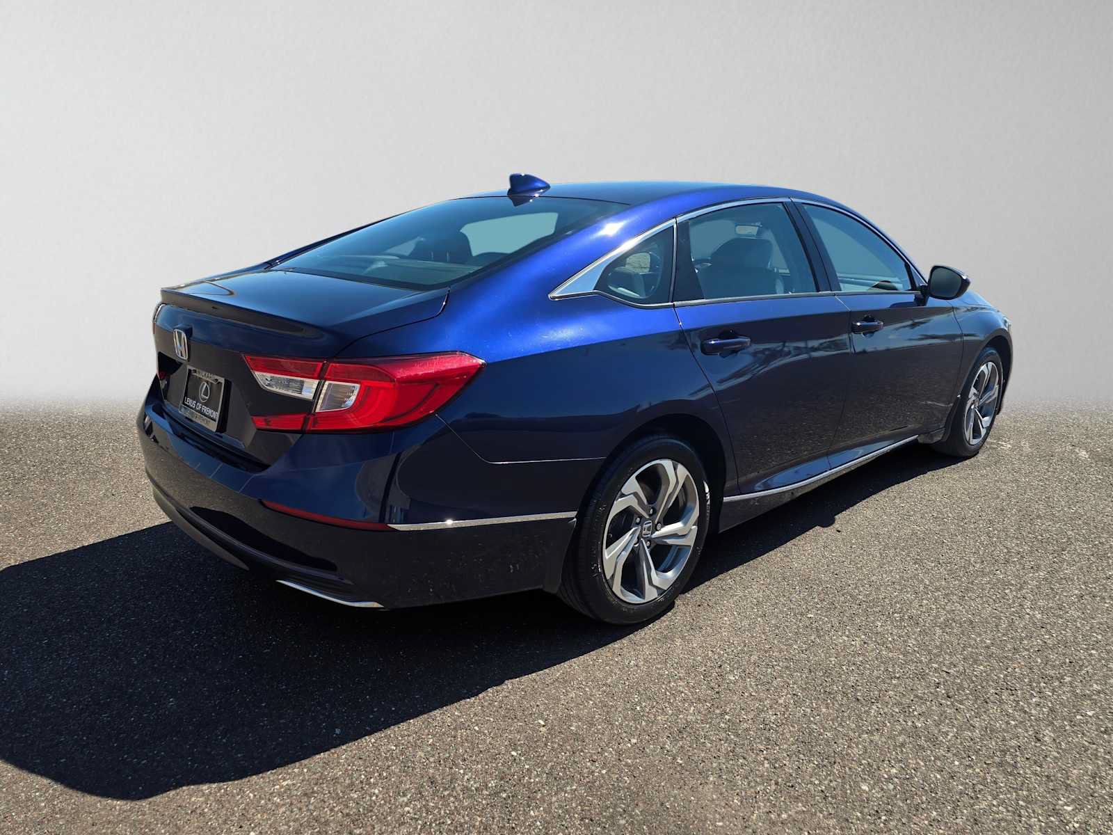 Used 2020 Honda Accord EX image 3