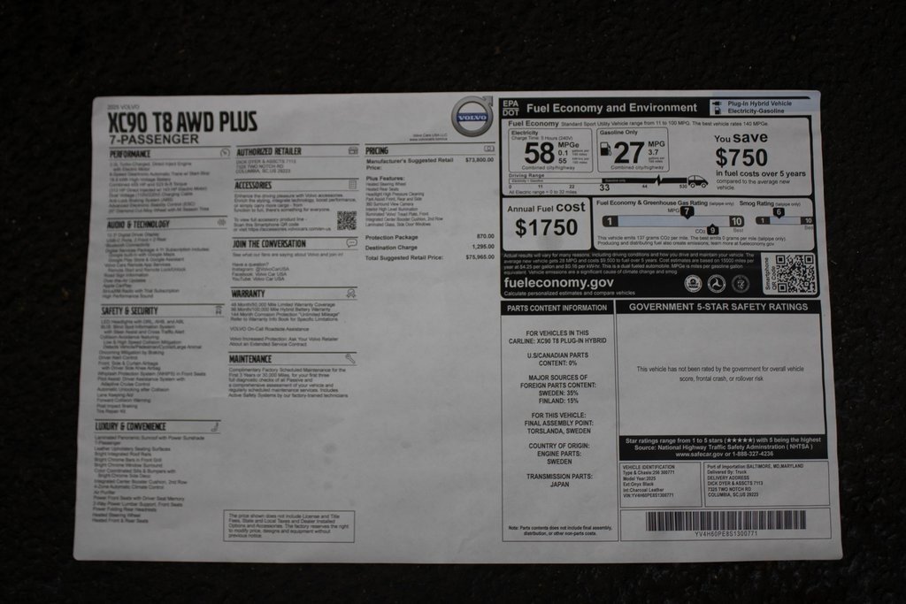 Certified 2025 Volvo XC90 T8 Plus w/ Protection Package Premier image 37