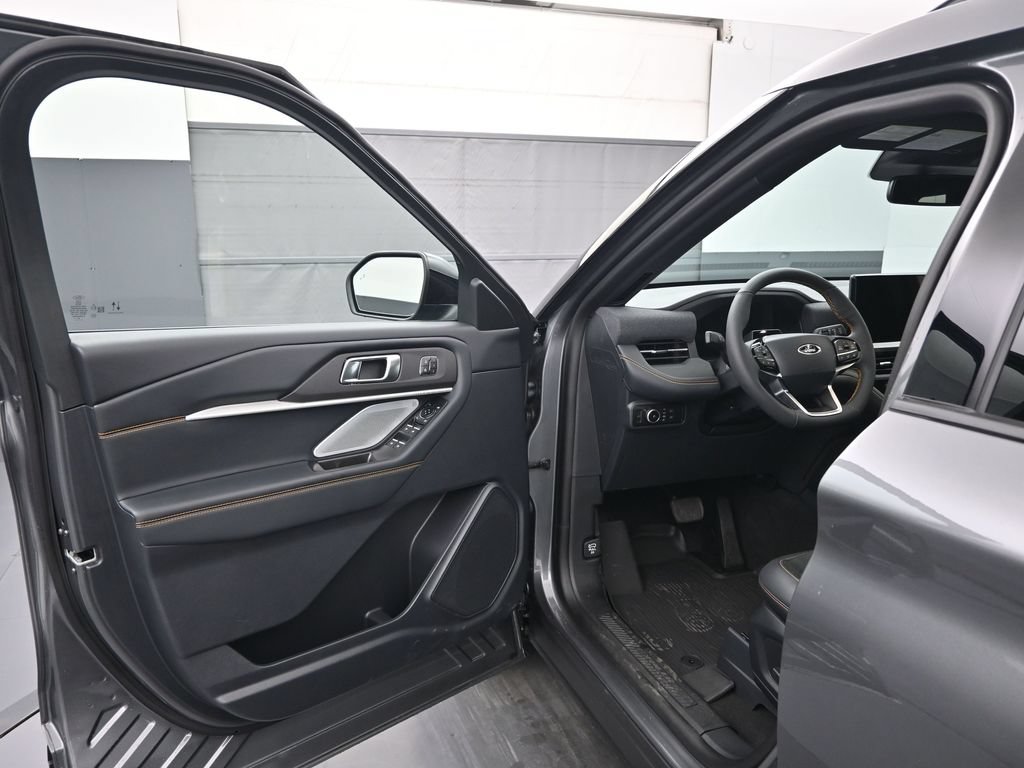 New 2026 Ford Explorer Tremor w/ Tremor Ultimate Package AWD/4WD image 8