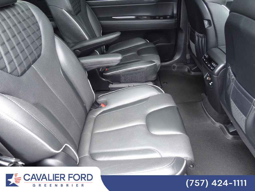 Used 2023 Hyundai Palisade Limited AWD/4WD image 14