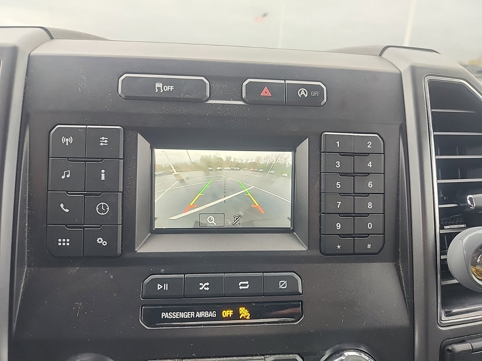 Used 2018 Ford F150 XLT AWD/4WD image 11