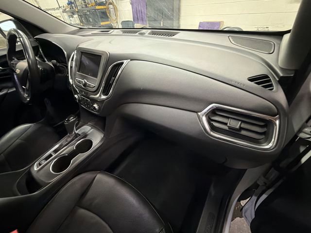 Certified 2020 Chevrolet Equinox LT w/ Sport Edition image 29