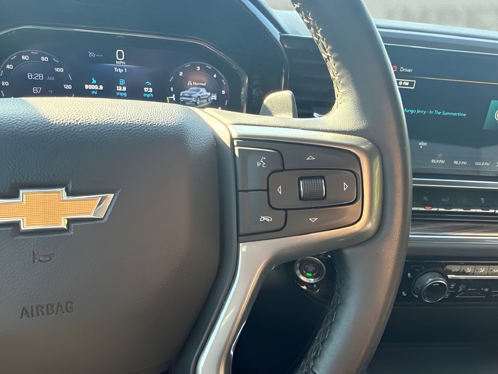 Used 2024 Chevrolet Silverado 1500 LT AWD/4WD image 43