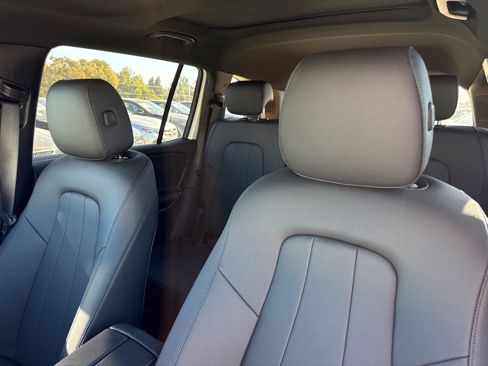 New 2026 Mercedes-Benz GLB 250 4MATIC image 17