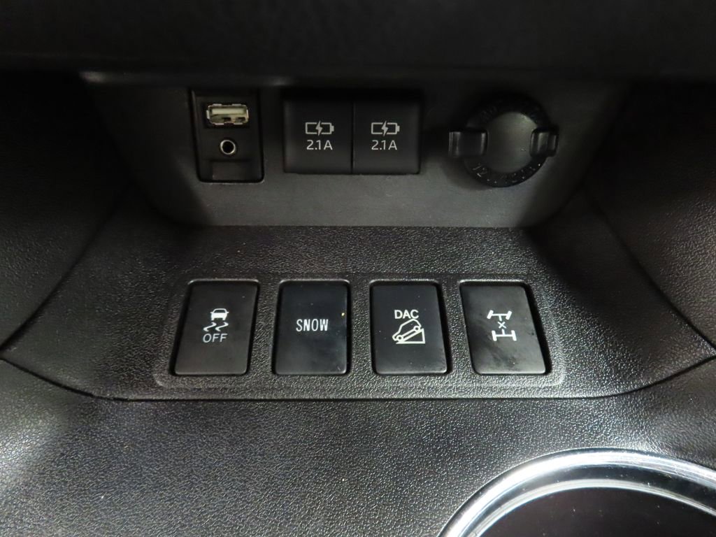 Used 2018 Toyota Highlander XLE image 53