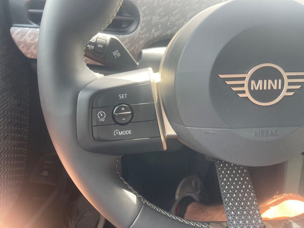 Used 2026 MINI Cooper S FWD image 16
