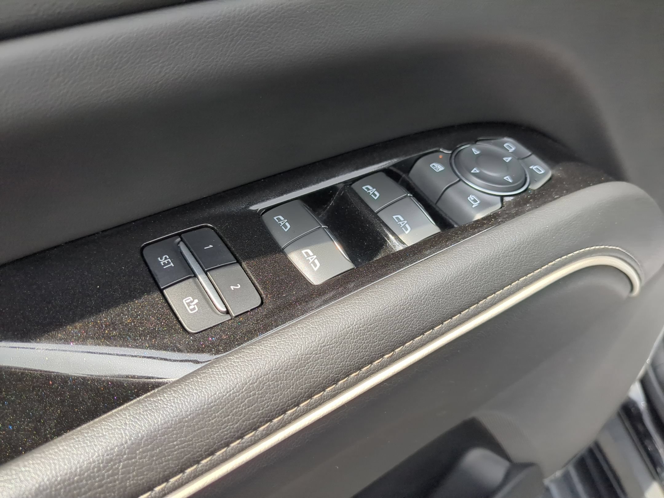 Certified 2022 Cadillac Escalade Luxury AWD/4WD image 21