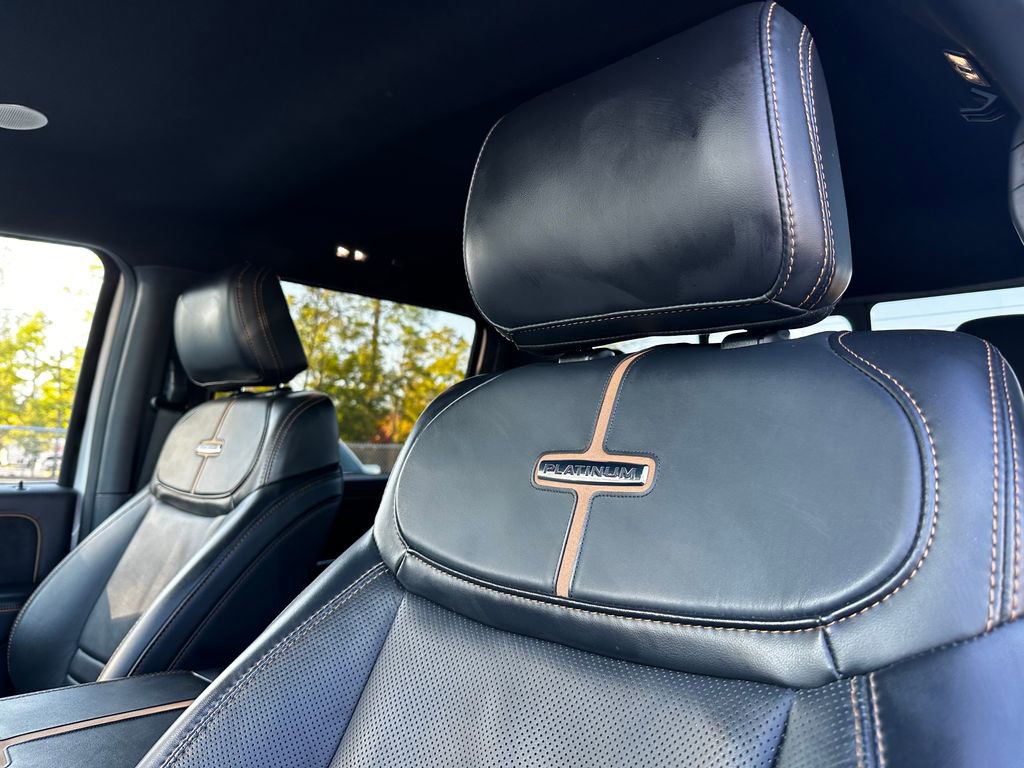 Used 2024 Ford F350 Platinum image 32
