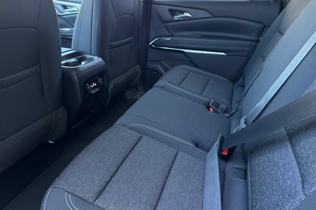 New 2026 Chevrolet Traverse LT w/ Midnight/Sport Edition FWD image 12