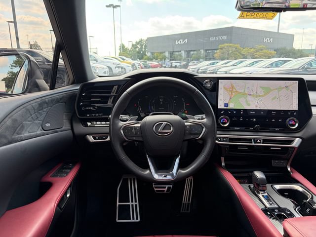 Used 2024 Lexus RX 500h F Sport w/ Convenience Package AWD/4WD image 3