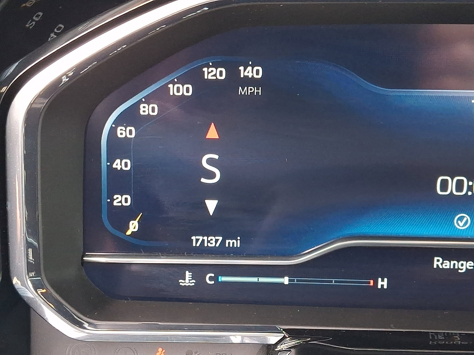 Certified 2025 Chevrolet Silverado 2500 LT w/ Convenience Package image 21