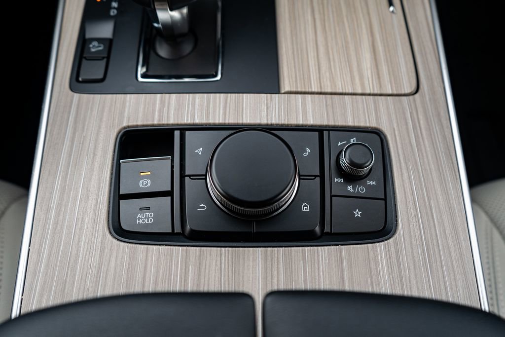 Used 2024 MAZDA CX-90 Plug-In Hybrid w/ Preferred image 28