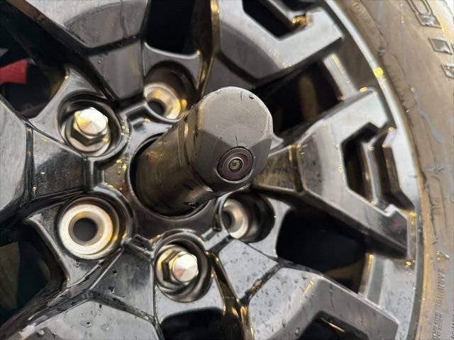 Used 2023 Ford Bronco Raptor image 6