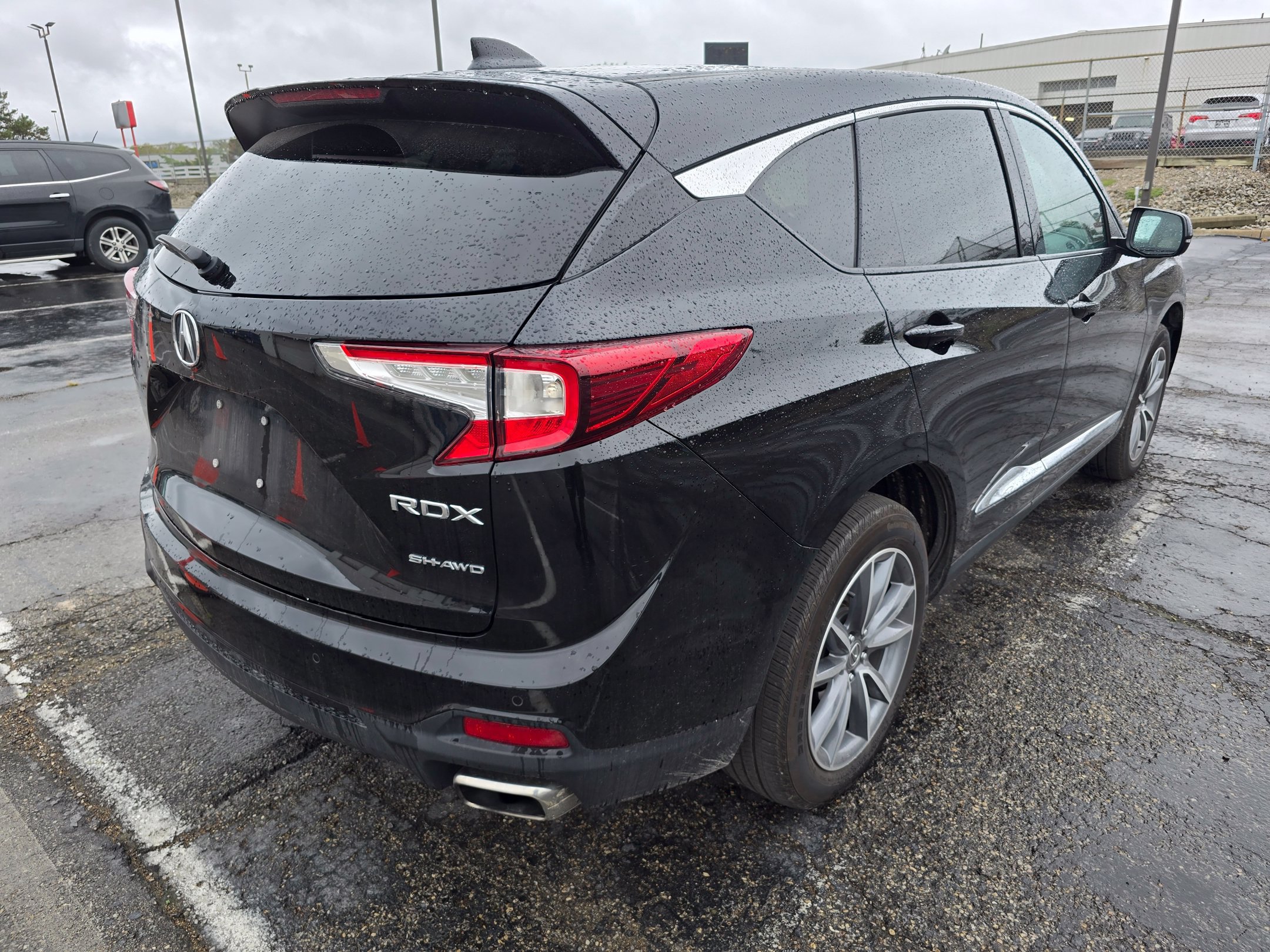 Used 2024 Acura RDX w/ Technology Package AWD/4WD image 3