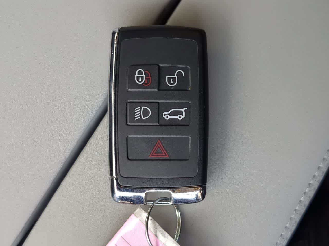 Certified 2026 Land Rover Range Rover Velar S AWD/4WD image 36