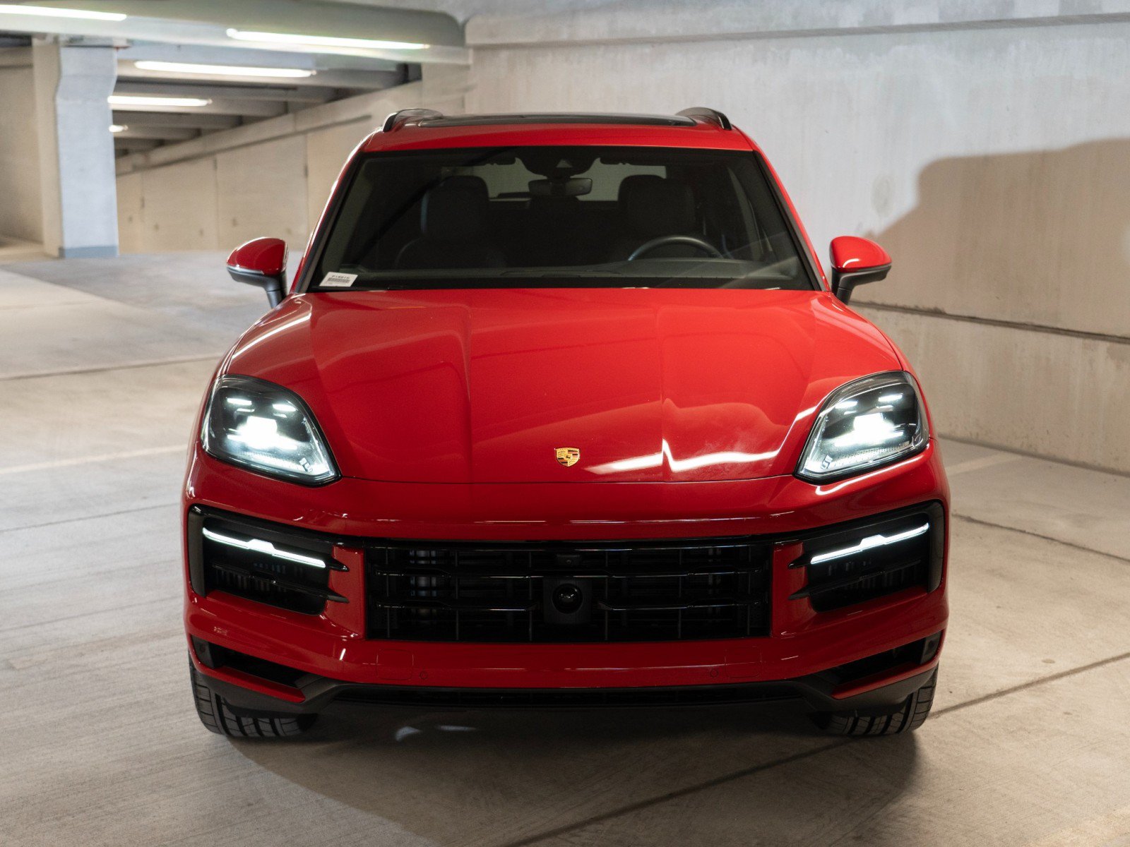 Certified 2024 Porsche Cayenne AWD/4WD image 6
