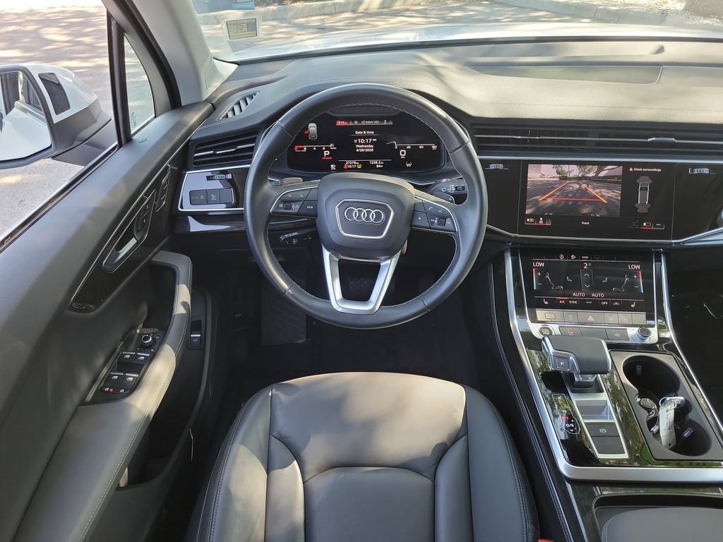 Used 2025 Audi Q7 3.0T Premium Plus AWD/4WD image 16