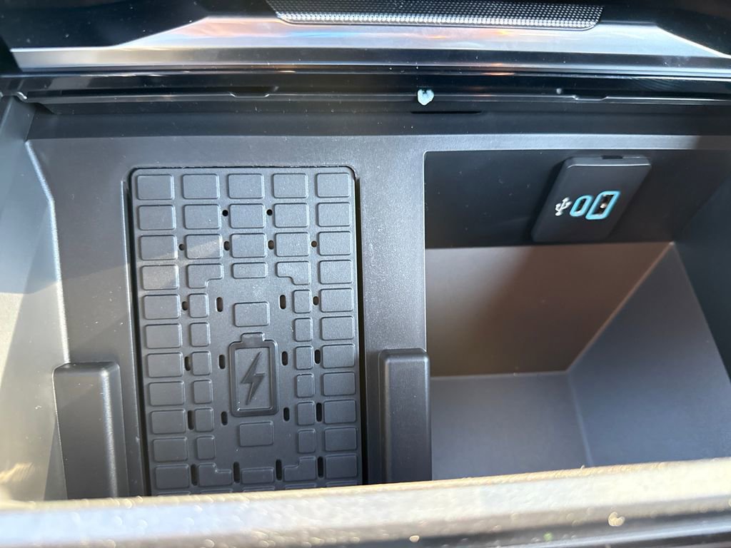 New 2026 Ford F250 Platinum image 38