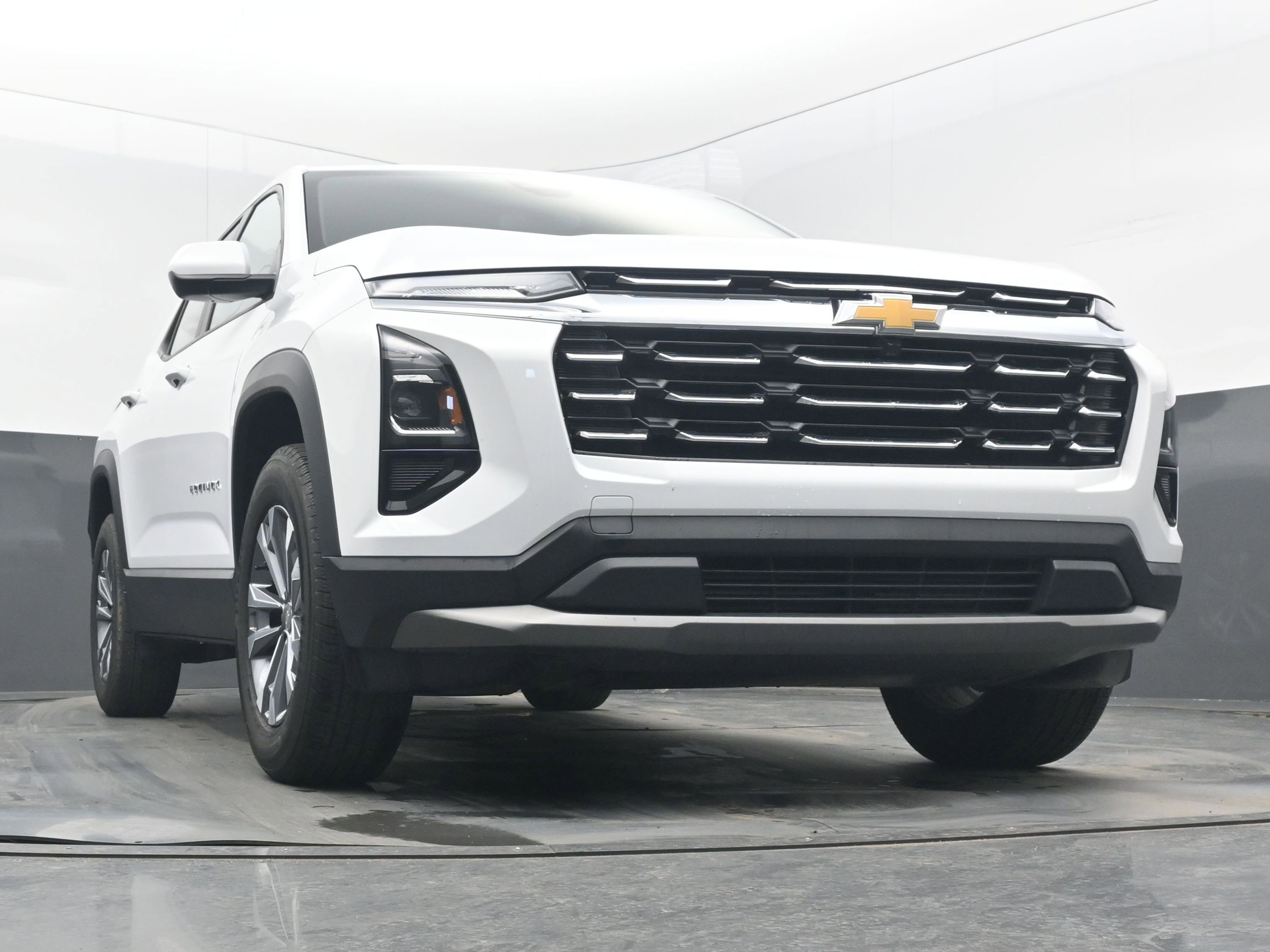 Certified 2025 Chevrolet Equinox LT image 24