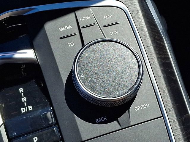 Used 2023 BMW i4 eDrive40 w/ Premium Package image 32