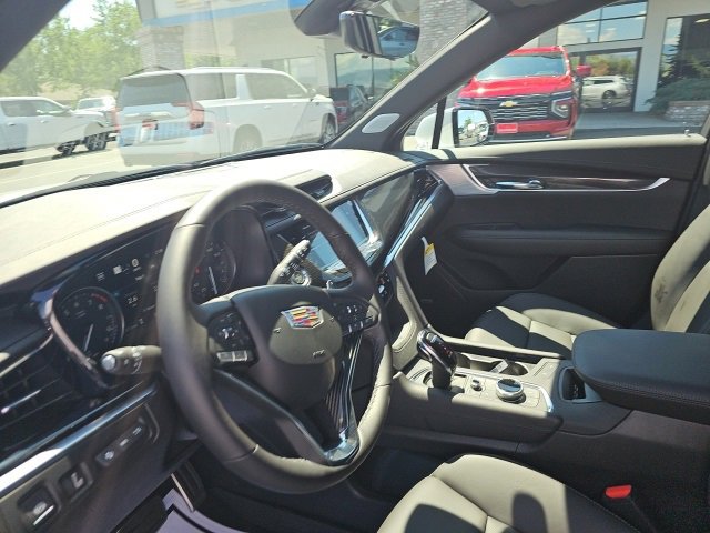 New 2025 Cadillac XT6 Sport w/ Technology Package image 35