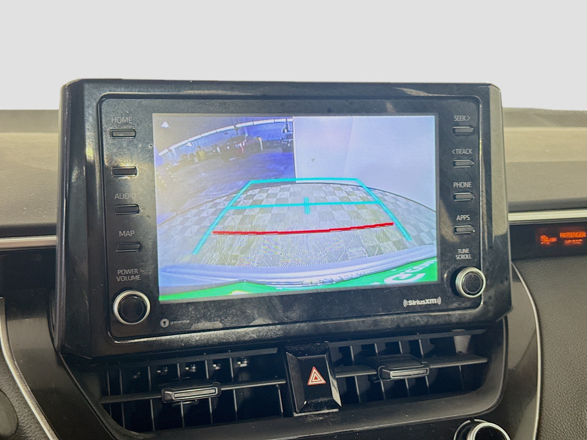 Used 2022 Toyota Corolla LE FWD image 19