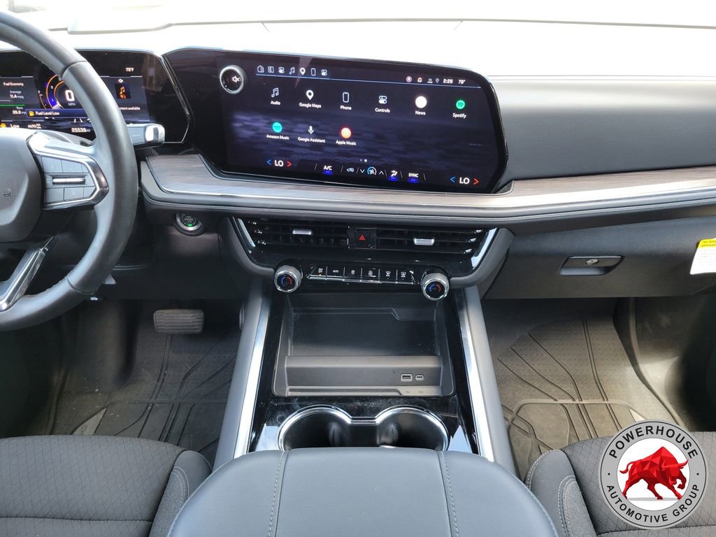 Used 2025 Chevrolet Suburban LS AWD/4WD image 21