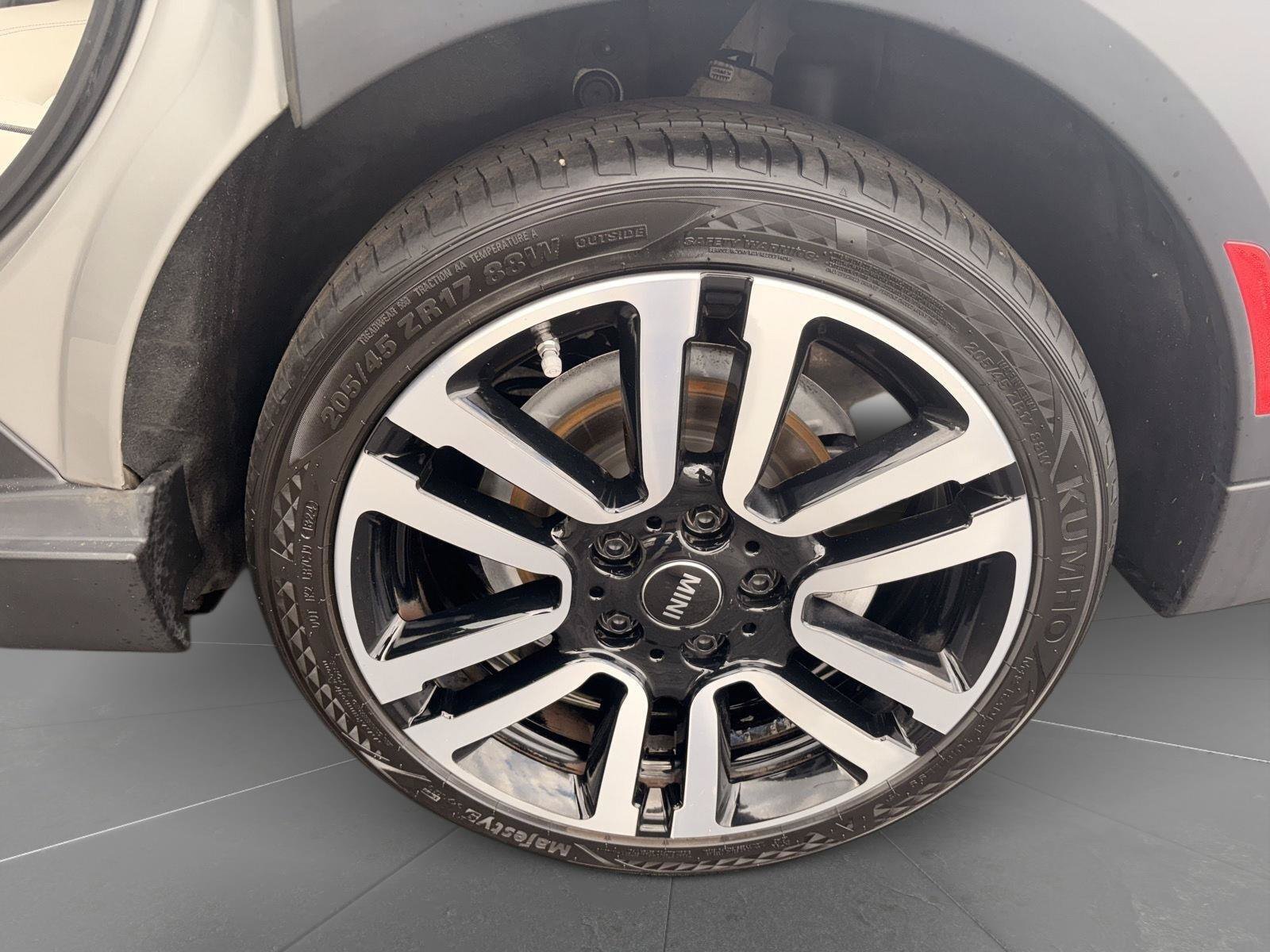 Used 2024 MINI Cooper S FWD image 11