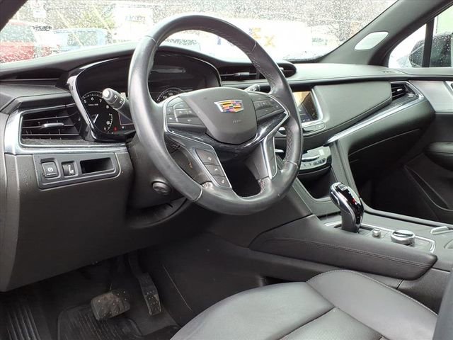 Certified 2023 Cadillac XT5 Premium Luxury image 12