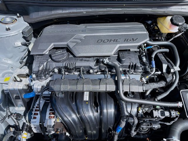 Certified 2026 Hyundai Elantra Sport FWD image 30