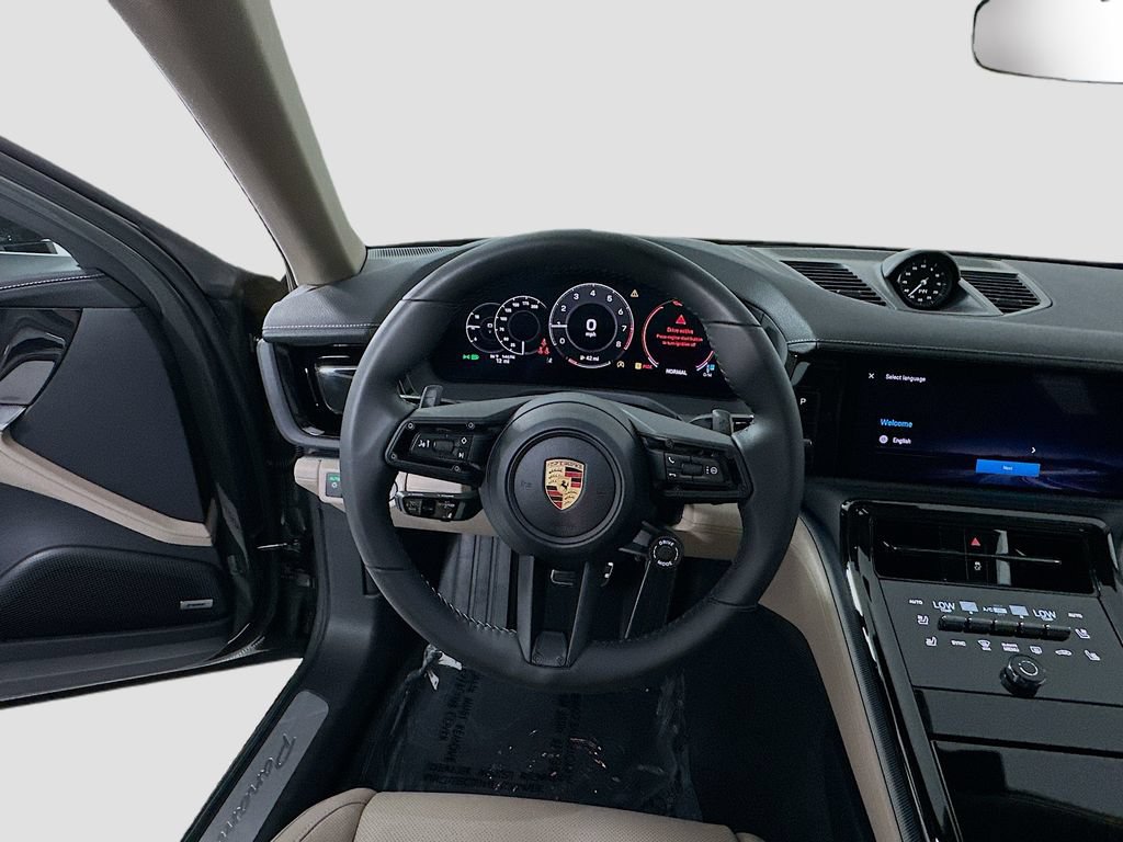 New 2026 Porsche Panamera RWD image 4