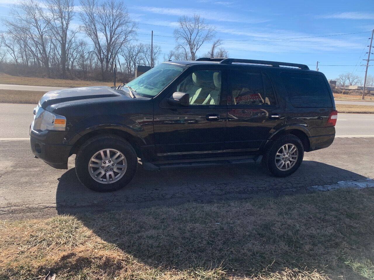 Used 2012 Ford Expedition XLT AWD/4WD image 6