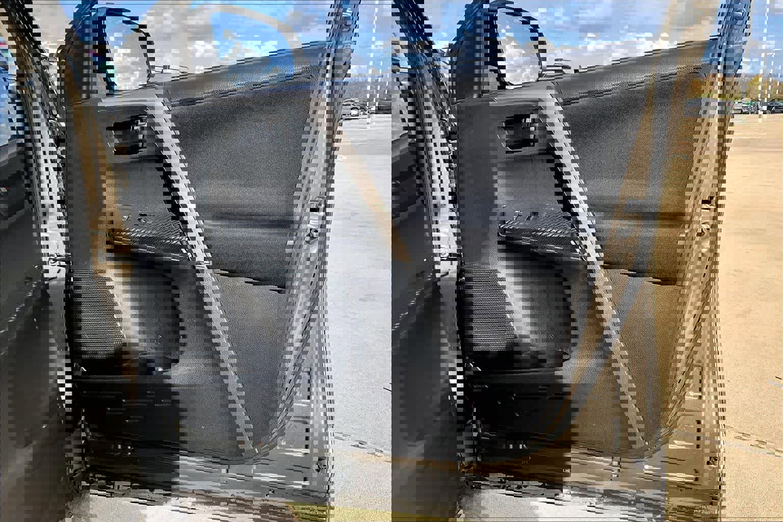 Used 2014 Toyota RAV4 LE image 21