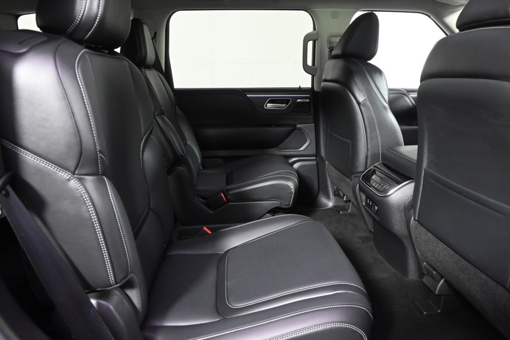 Used 2025 INFINITI QX80 Pure AWD/4WD image 19