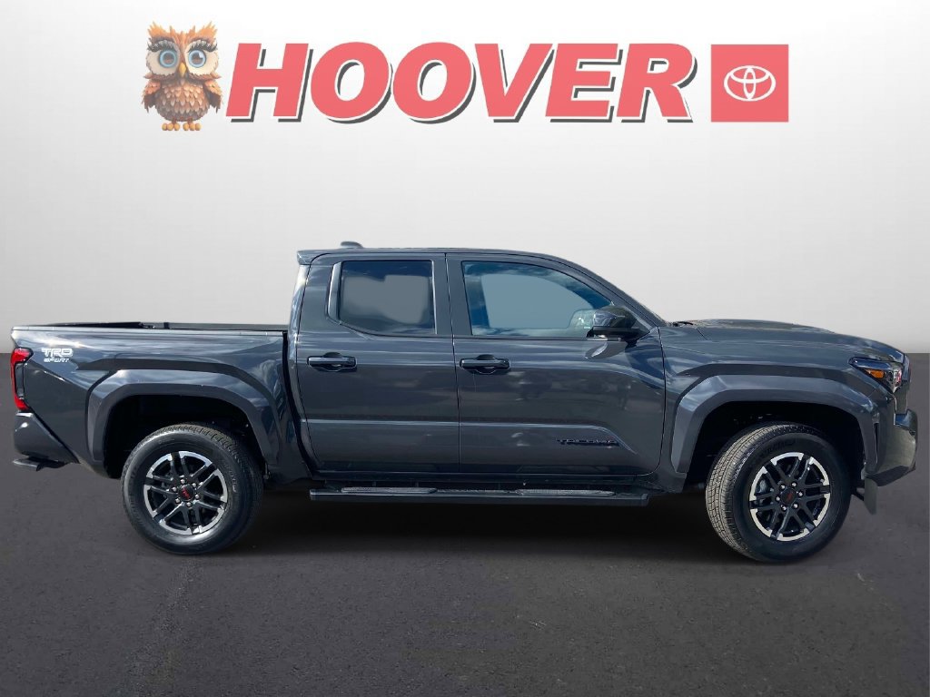 Used 2025 Toyota Tacoma TRD Sport RWD image 2