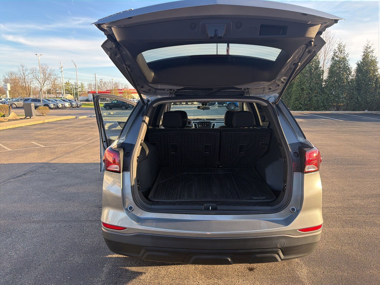 Certified 2023 Chevrolet Equinox LS w/ LS Convenience Package image 24