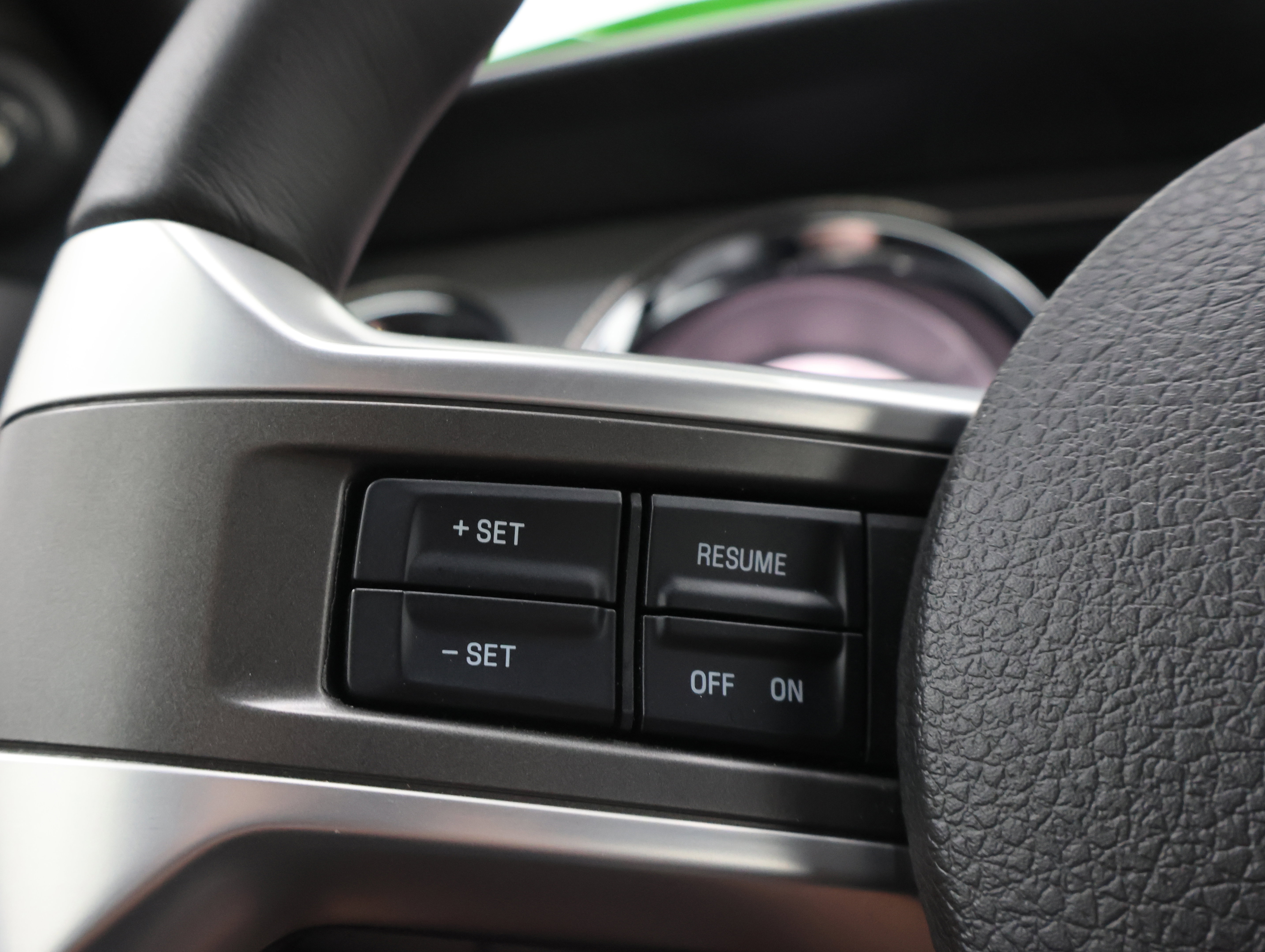 Used 2010 Ford Mustang GT Premium RWD image 15