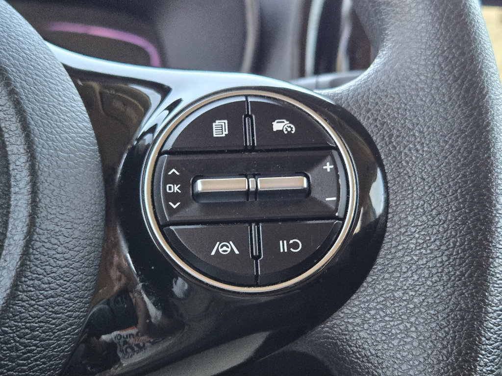 Used 2024 Kia Soul S image 28