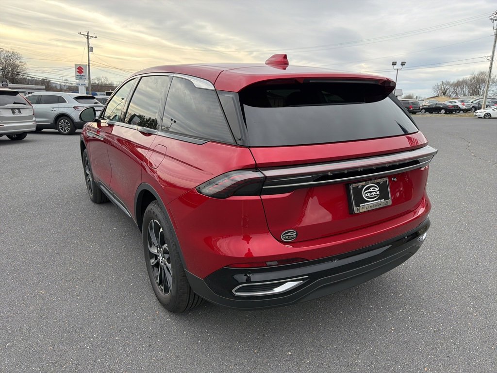 New 2026 Lincoln Nautilus Premier image 3