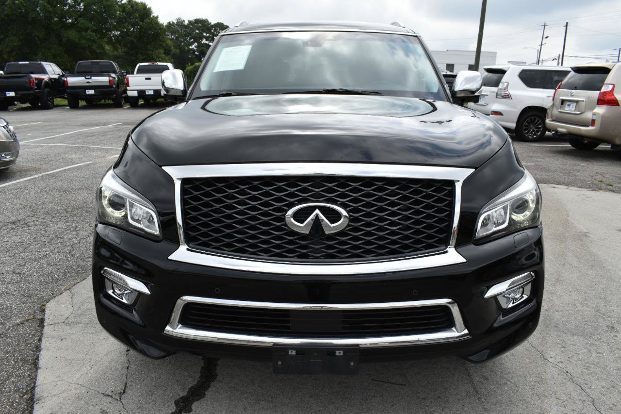 Used 2017 INFINITI QX80 2WD w/ Deluxe Technology Package image 3