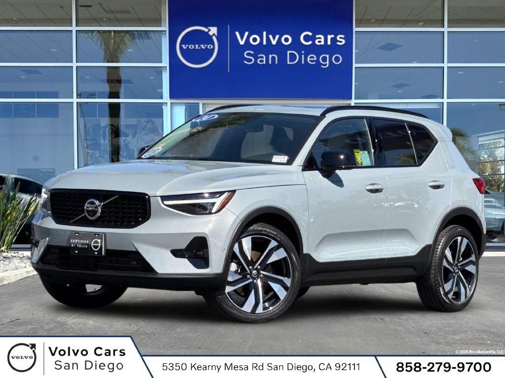 Certified 2024 Volvo XC40 B5 Ultimate w/ Protection Package Premier