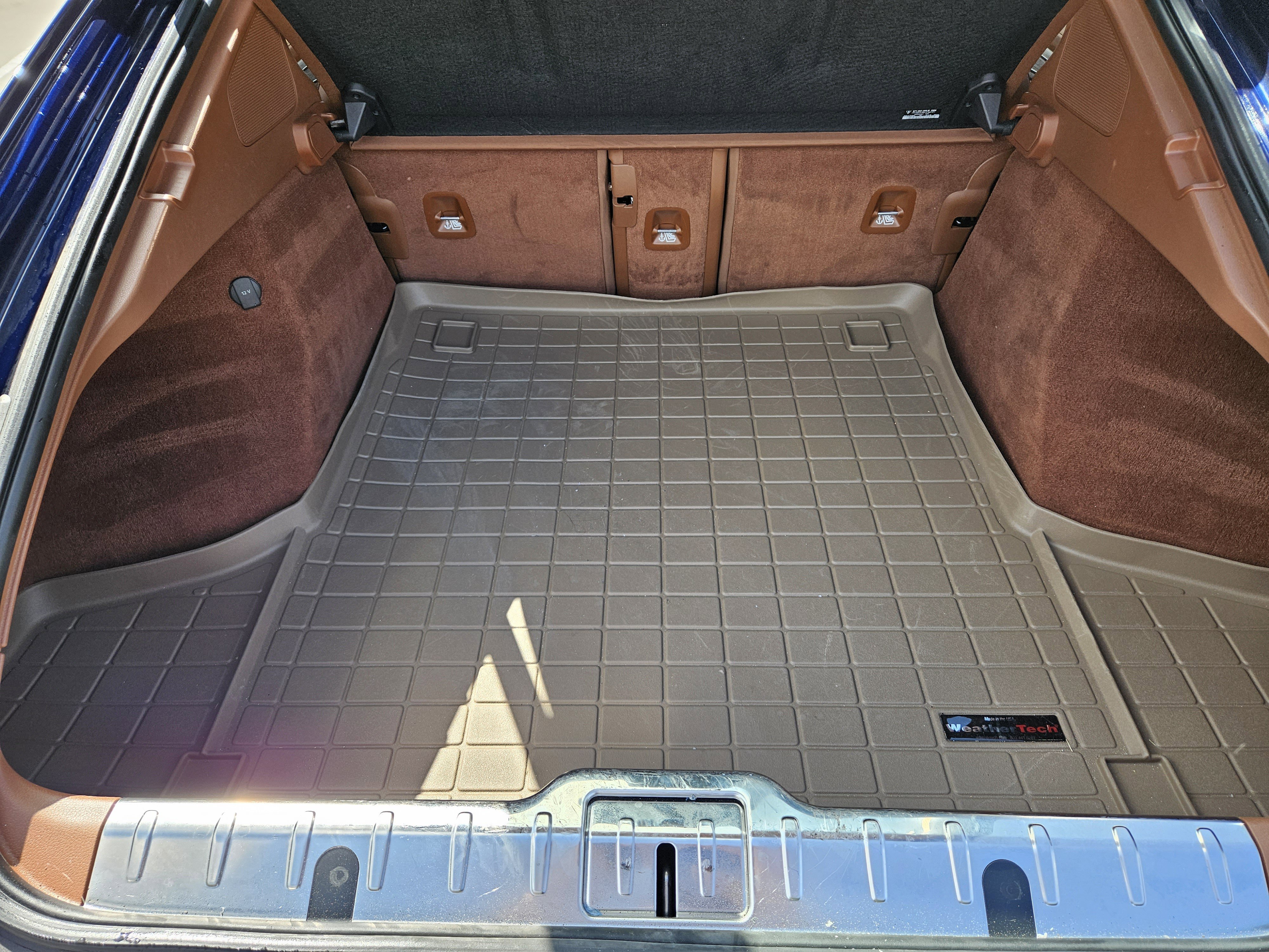 Certified 2023 Porsche Panamera 4 Platinum Edition image 31