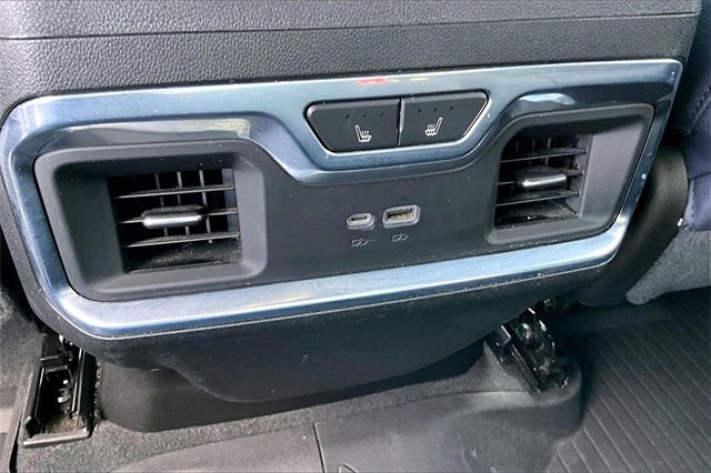 Used 2022 Chevrolet Silverado 1500 High Country w/ Z71 Off-Road Package image 17