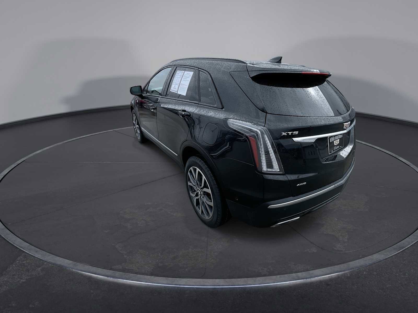Used 2023 Cadillac XT5 Sportv w/ Platinum Package image 6